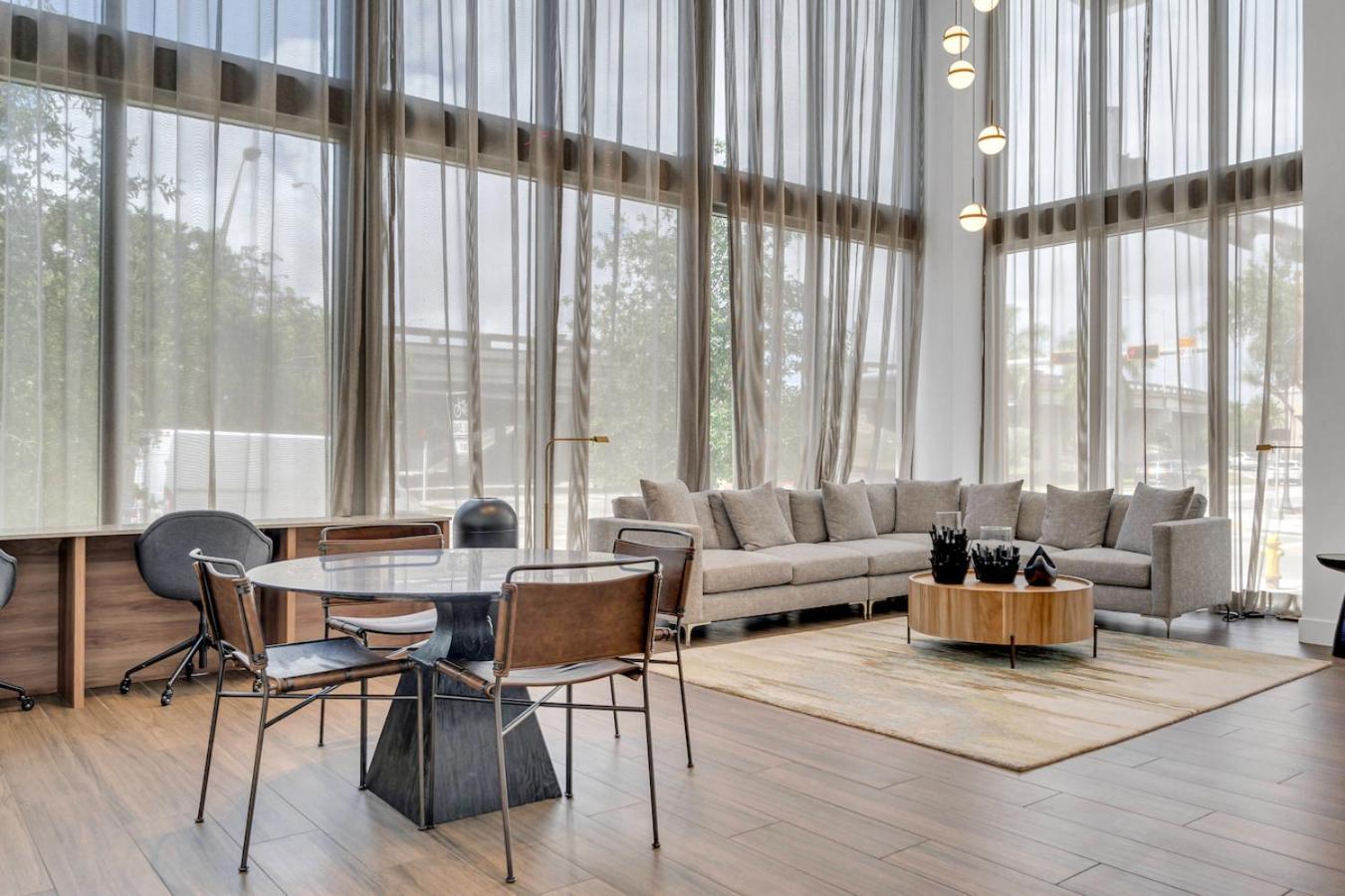 Appartamento Modern Unit In The Heart Of Downtown Miami With Free Parking Esterno foto