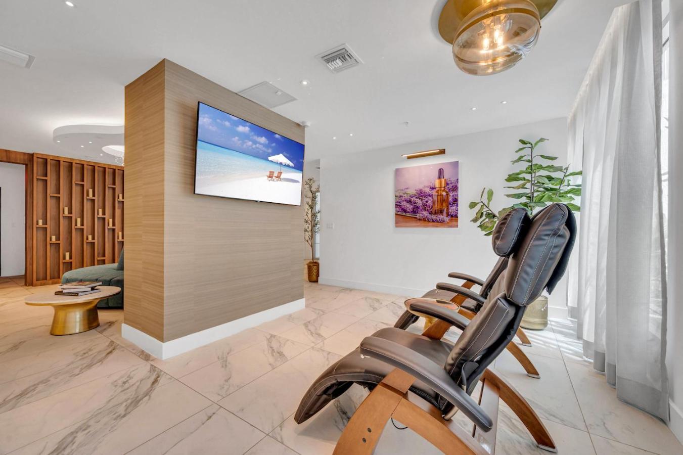 Appartamento Modern Unit In The Heart Of Downtown Miami With Free Parking Esterno foto