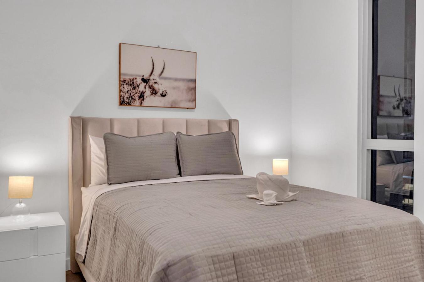 Appartamento Modern Unit In The Heart Of Downtown Miami With Free Parking Esterno foto